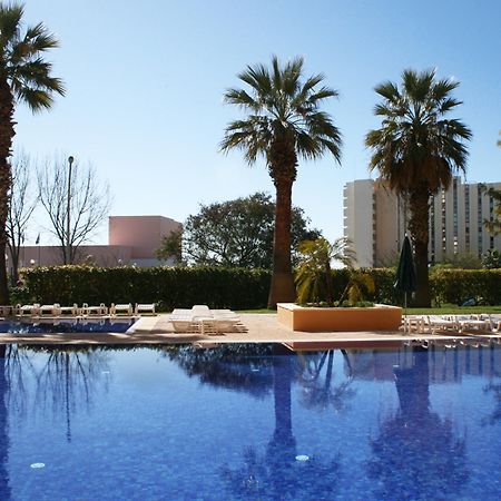 Dom Pedro Portobelo Aparthotel Виламура Екстериор снимка