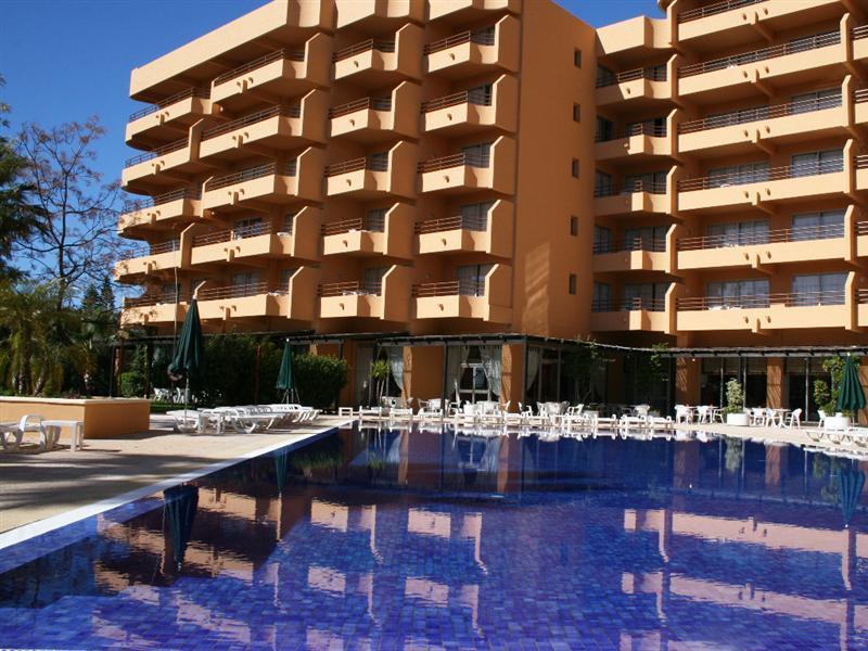 Dom Pedro Portobelo Aparthotel Виламура Екстериор снимка