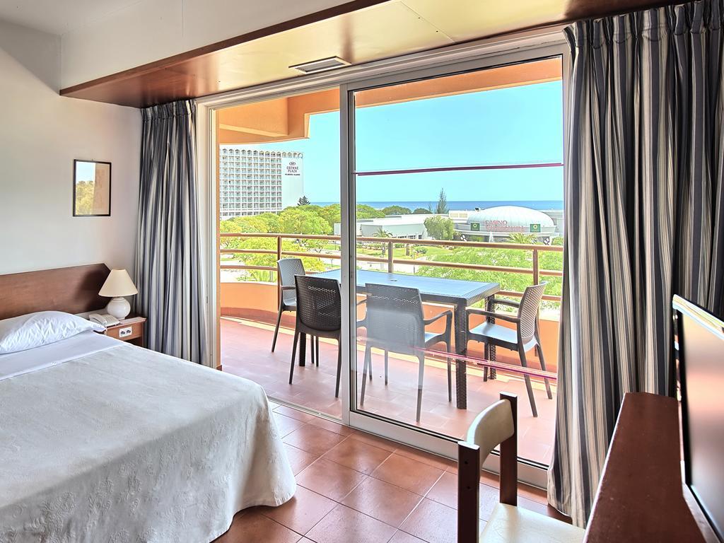 Dom Pedro Portobelo Aparthotel Виламура Екстериор снимка